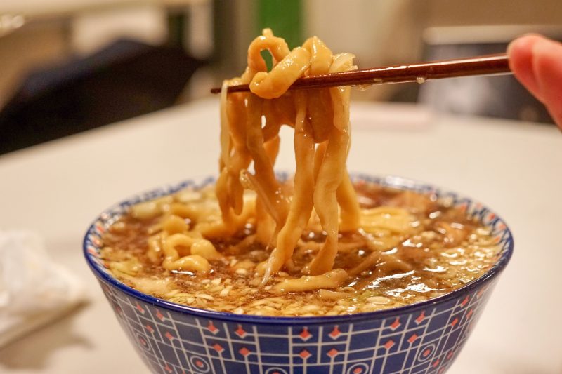 イタリアで手に入る食材で「二郎系ラーメン」作りにチャレンジ！クオリティの高さにイタリア人も大絶賛 - Togetter [トゥギャッター]